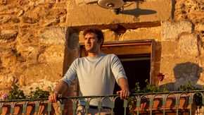 Under the Stars Szenenbild 1